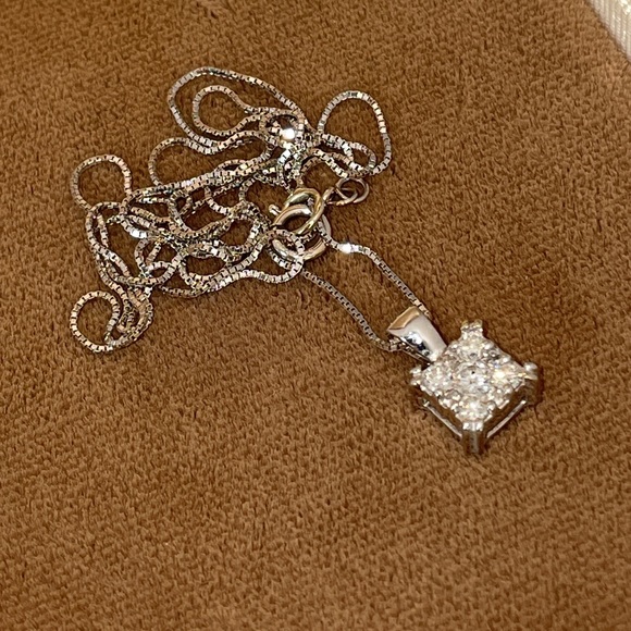 Solid 14K White Gold Designer Endless Diamond Natural Pendant Chain Necklace - Picture 7 of 17